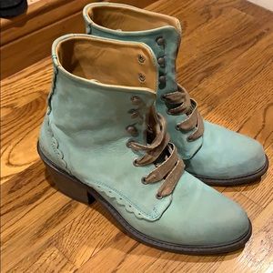 Blue suede Vintage Style Ankle Boots